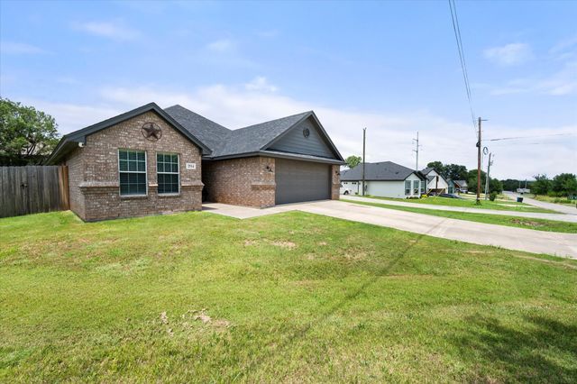 2514 San Gabriel Drive, Granbury, TX 76048