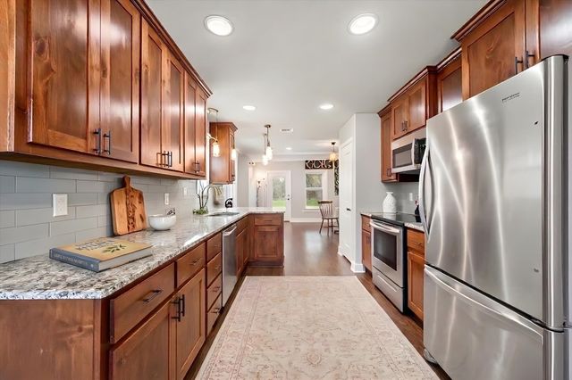 2514 San Gabriel Drive, Granbury, TX 76048