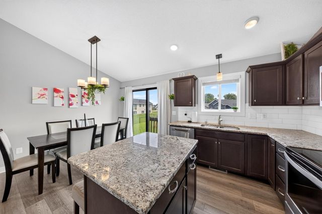 1102 14th Avenue NW, Kasson, MN 55944
