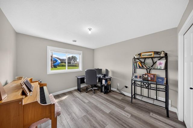 1102 14th Avenue NW, Kasson, MN 55944