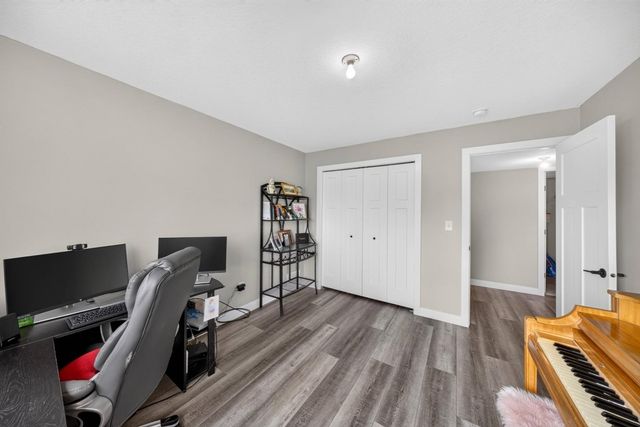1102 14th Avenue NW, Kasson, MN 55944