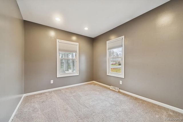 520 Andrew Avenue, Jackson, MI 49202