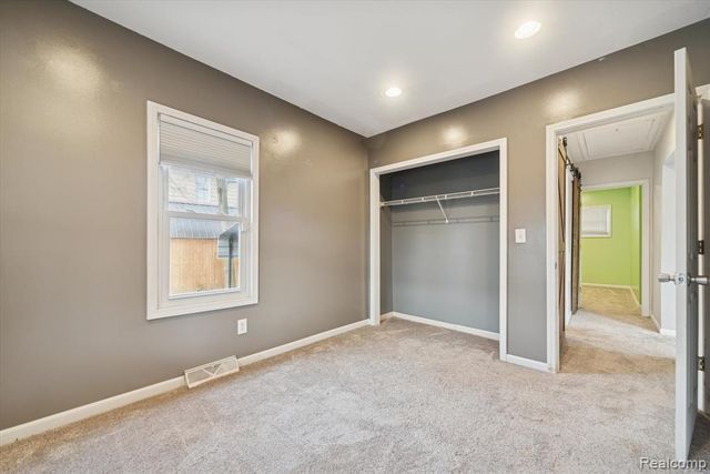 520 Andrew Avenue, Jackson, MI 49202