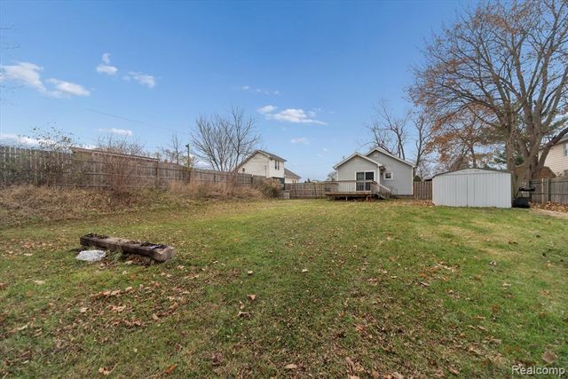 520 Andrew Avenue, Jackson, MI 49202