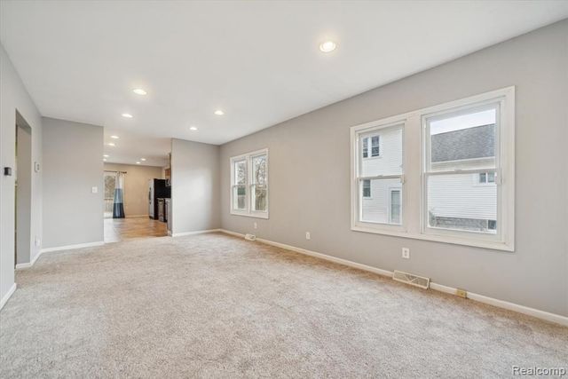 520 Andrew Avenue, Jackson, MI 49202