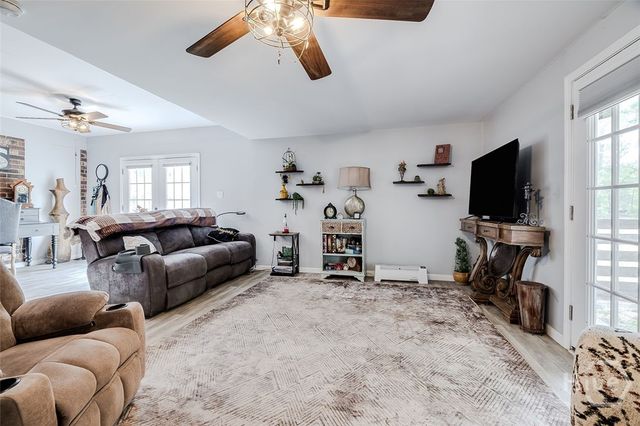 423 Pioneer Road, Hinesville, GA 31313