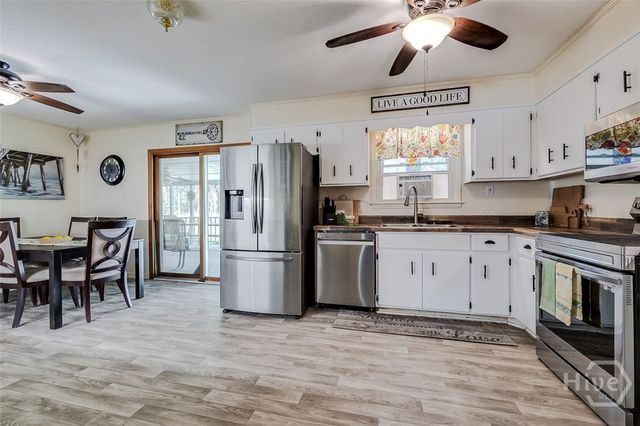 423 Pioneer Road, Hinesville, GA 31313