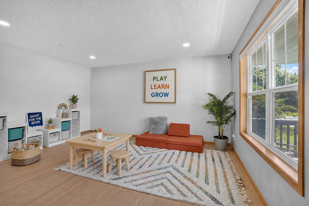945 Westchester Avenue, Shakopee, MN 55379 — photo 3