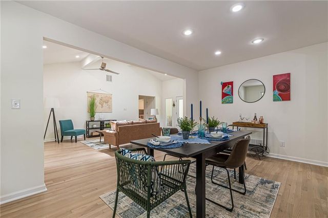 4523 Runnemede Road NW, Atlanta, GA 30327