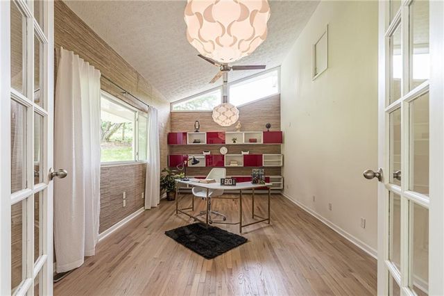 4523 Runnemede Road NW, Atlanta, GA 30327