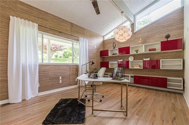 4523 Runnemede Road NW, Atlanta, GA 30327