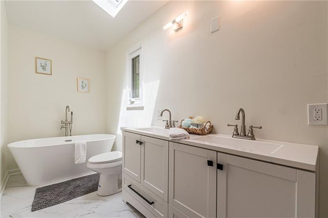 4523 Runnemede Road NW, Atlanta, GA 30327