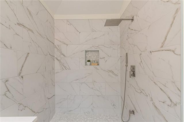 4523 Runnemede Road NW, Atlanta, GA 30327