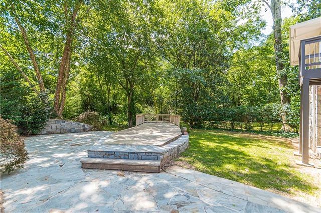 4523 Runnemede Road NW, Atlanta, GA 30327