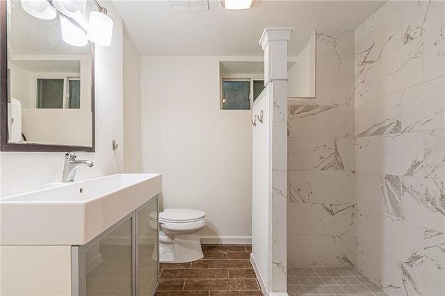 4523 Runnemede Road NW, Atlanta, GA 30327