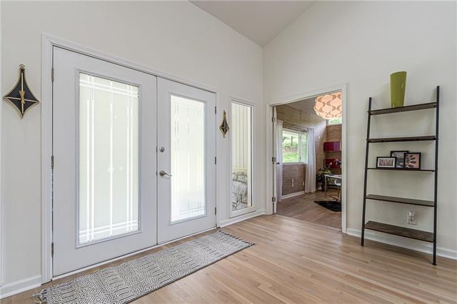 4523 Runnemede Road NW, Atlanta, GA 30327