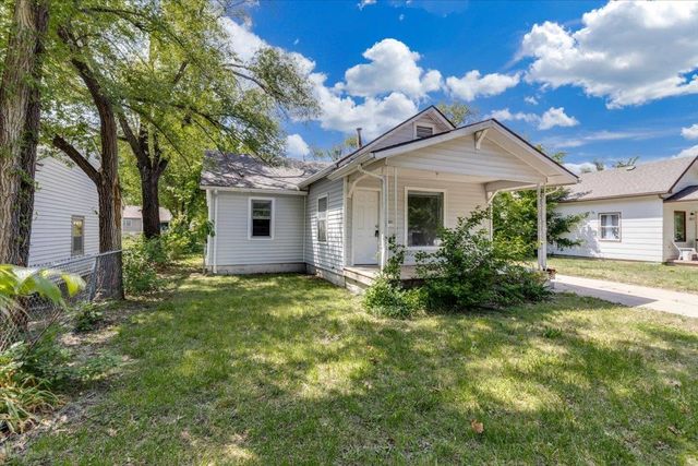 1821 S Grove, Wichita, KS 67211