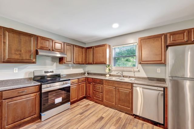 2290 Petway Rd, Ashland City, TN 37015