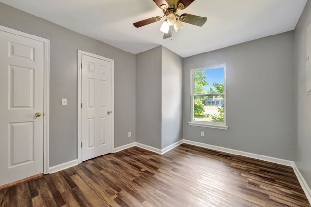 2290 Petway Rd, Ashland City, TN 37015