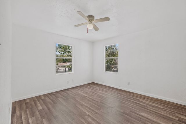 336 Bonnie View Road, Dallas, TX 75203