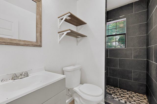 336 Bonnie View Road, Dallas, TX 75203