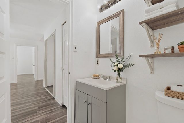336 Bonnie View Road, Dallas, TX 75203