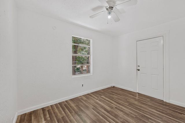 336 Bonnie View Road, Dallas, TX 75203