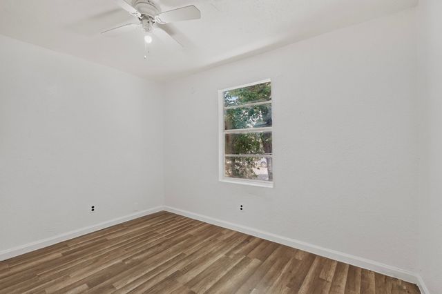 336 Bonnie View Road, Dallas, TX 75203