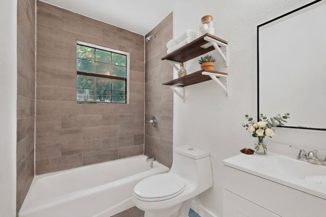 336 Bonnie View Road, Dallas, TX 75203