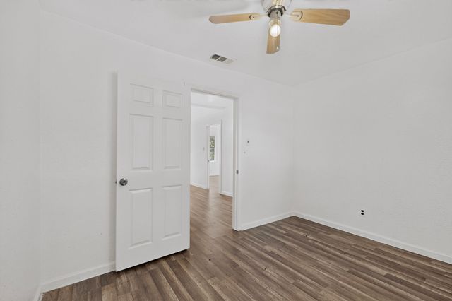 336 Bonnie View Road, Dallas, TX 75203