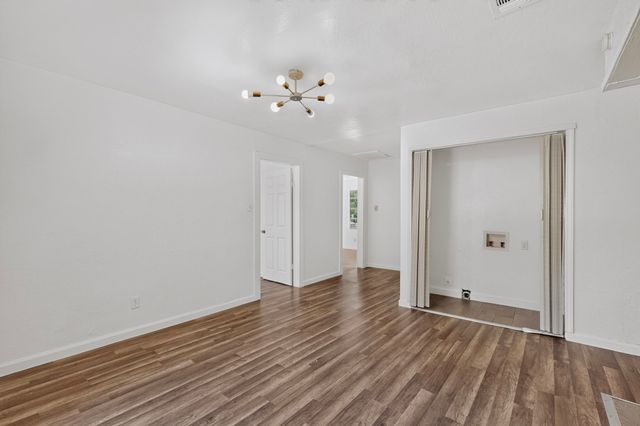 336 Bonnie View Road, Dallas, TX 75203
