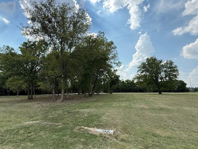 751 1st Street, Cooper, TX 75432