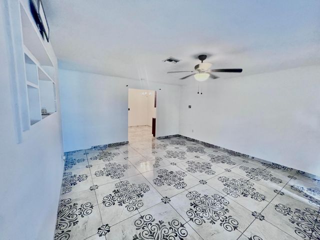 4630 Myrtle Lane, West Palm Beach, FL 33417