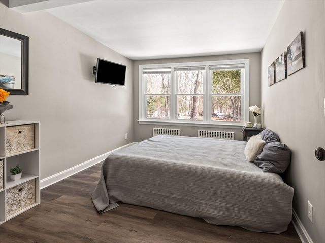 256 S Main St, Hopedale, MA 01747