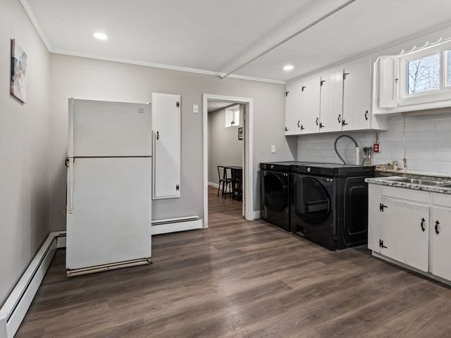 256 S Main St, Hopedale, MA 01747