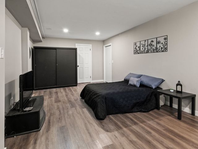 256 S Main St, Hopedale, MA 01747