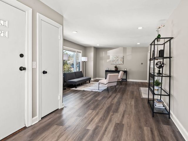 256 S Main St, Hopedale, MA 01747