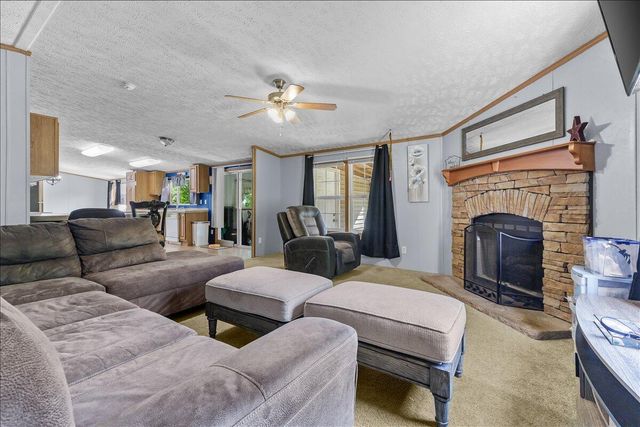 12846 W Lynchburg Salem Tpke, Blue Ridge, VA 24064