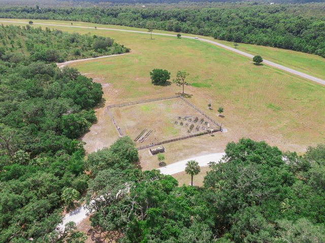 32801 Us Highway 441 64, Okeechobee, FL 34972