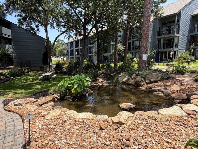 12500 Melville Drive 243D, Montgomery, TX 77356