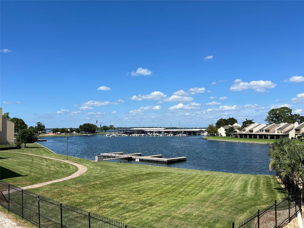 12500 Melville Drive 243D, Montgomery, TX 77356