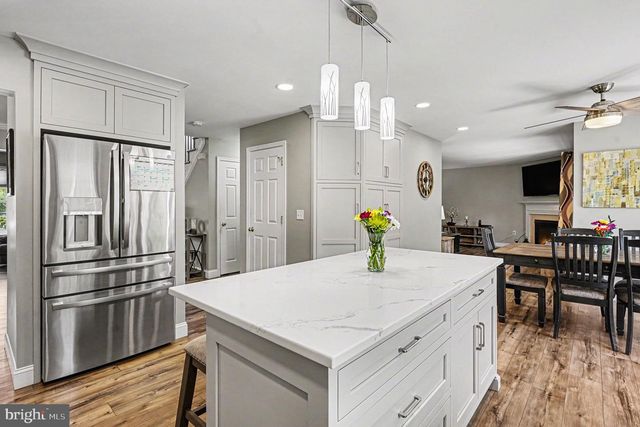 1105 SUN VALLEY DR, Royersford, PA 19468