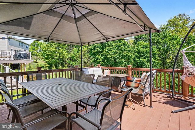 1105 SUN VALLEY DR, Royersford, PA 19468