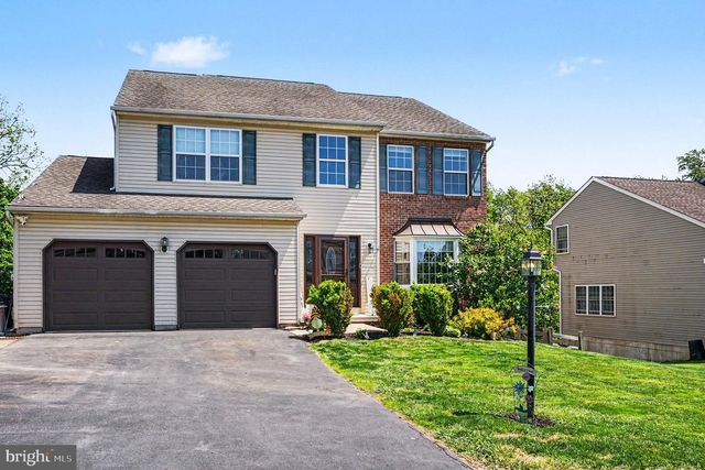 1105 SUN VALLEY DR, Royersford, PA 19468