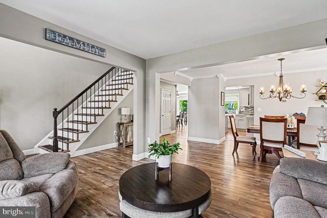 1105 SUN VALLEY DR, Royersford, PA 19468