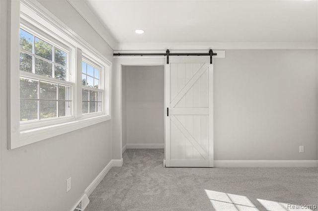 3158 Lafayette Drive, Trenton, MI 48183