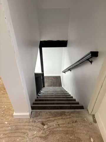 3158 Lafayette Drive, Trenton, MI 48183