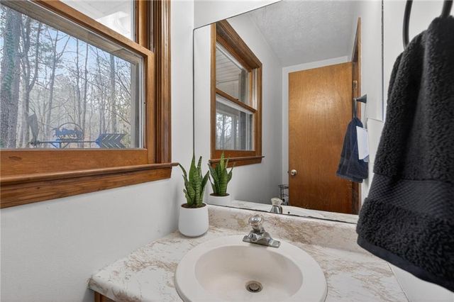 645 Davis Road, Hiram, GA 30141