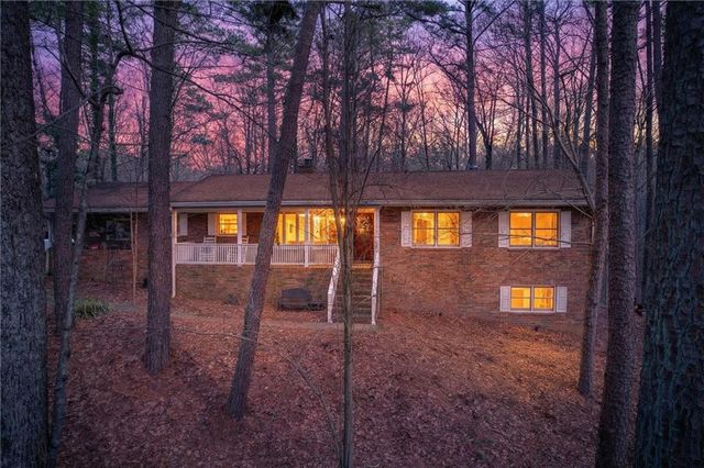 645 Davis Road, Hiram, GA 30141