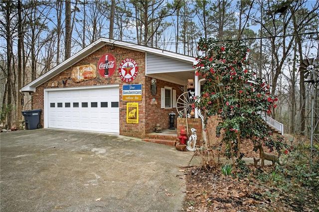 645 Davis Road, Hiram, GA 30141